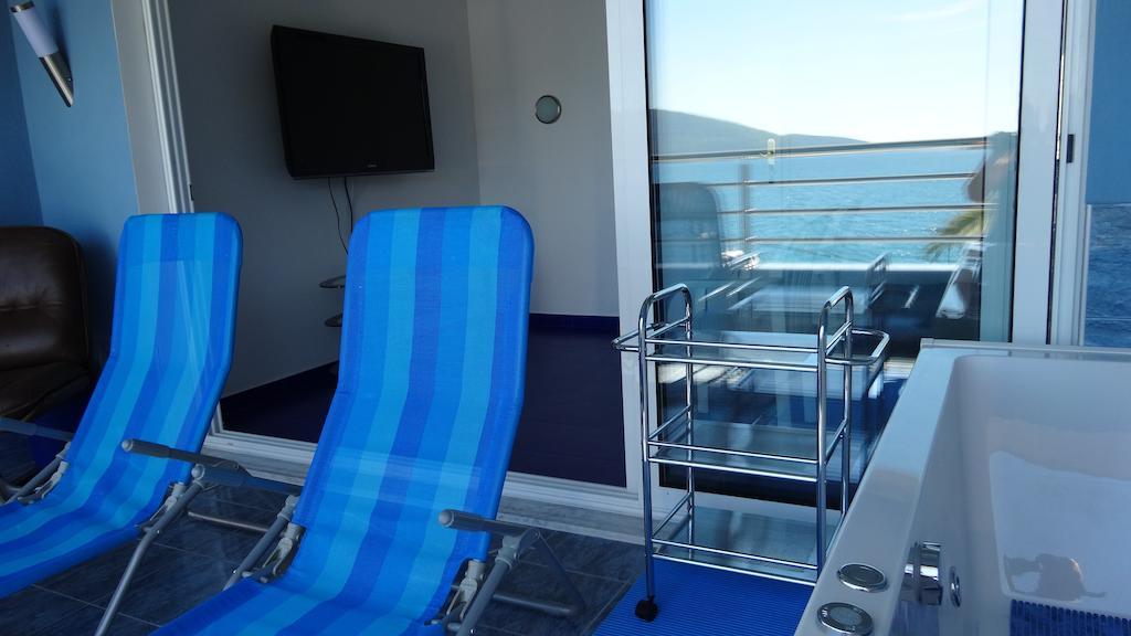 Apartments Odesa Herceg Novi Eksteriør billede