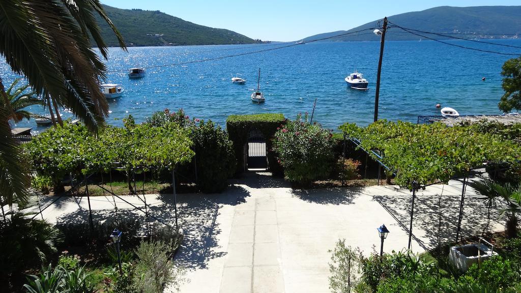 Apartments Odesa Herceg Novi Eksteriør billede